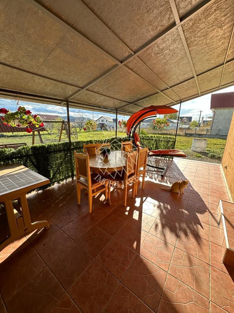 Casa 5 camere 240 mp+anexa-teren 1100 mp-terasa-garaj-Unirea - Poză 1