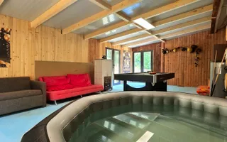 Cabană din lemn rotund, 210mp, ciubăr, jacuzzi, foișor, localitatea Băișoara - Poză 17