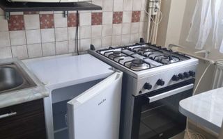 GARSONIERA  COCHETA  ZONA VATRA LUMINOASA - Poză 5