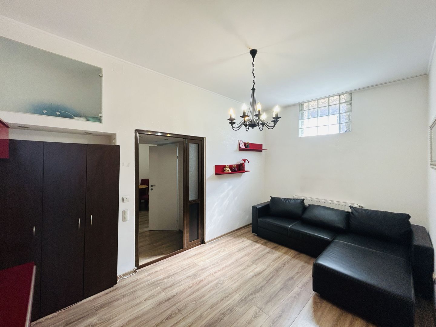Apartament central în Sibiu – 2 camere, 60 mp – ideal investiție - Poză 3
