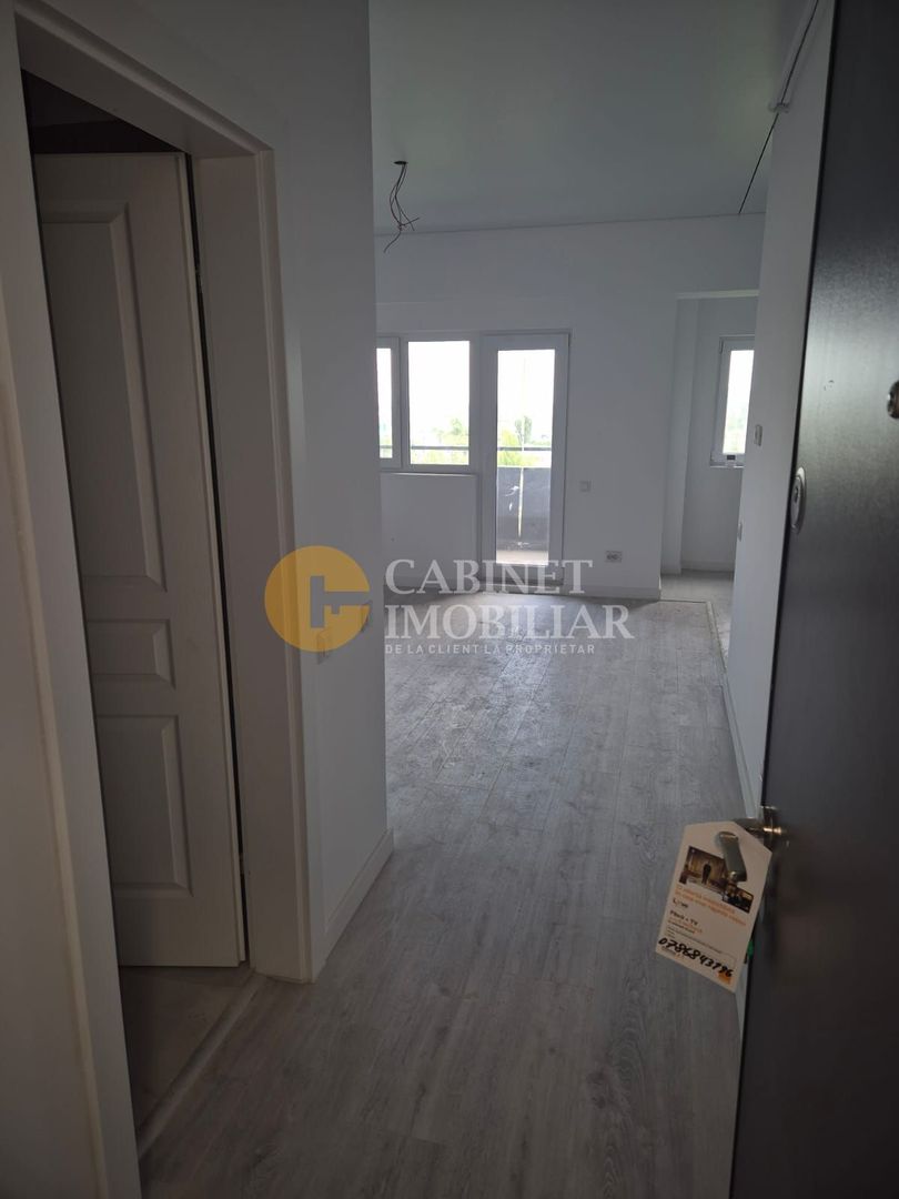 Tatarasi - bloc nou - etaj intermediar - Poză 1