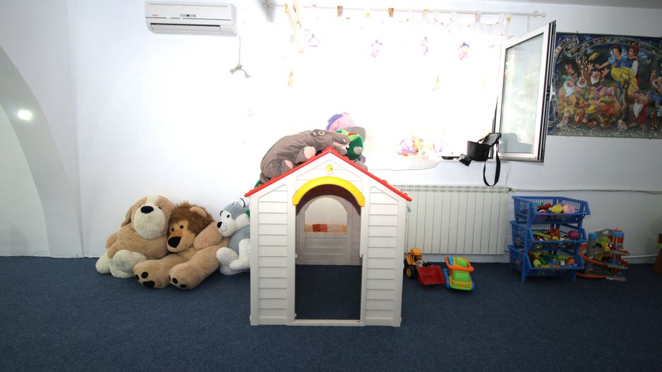 Casa de vanzare P+1+M Drumul Taberei Bucuresti - Poză 21