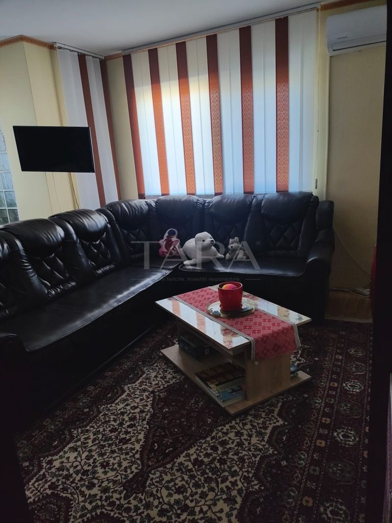 Apartament cu 2 camere decomandate în Florești, zona Panemar. - Poză 1