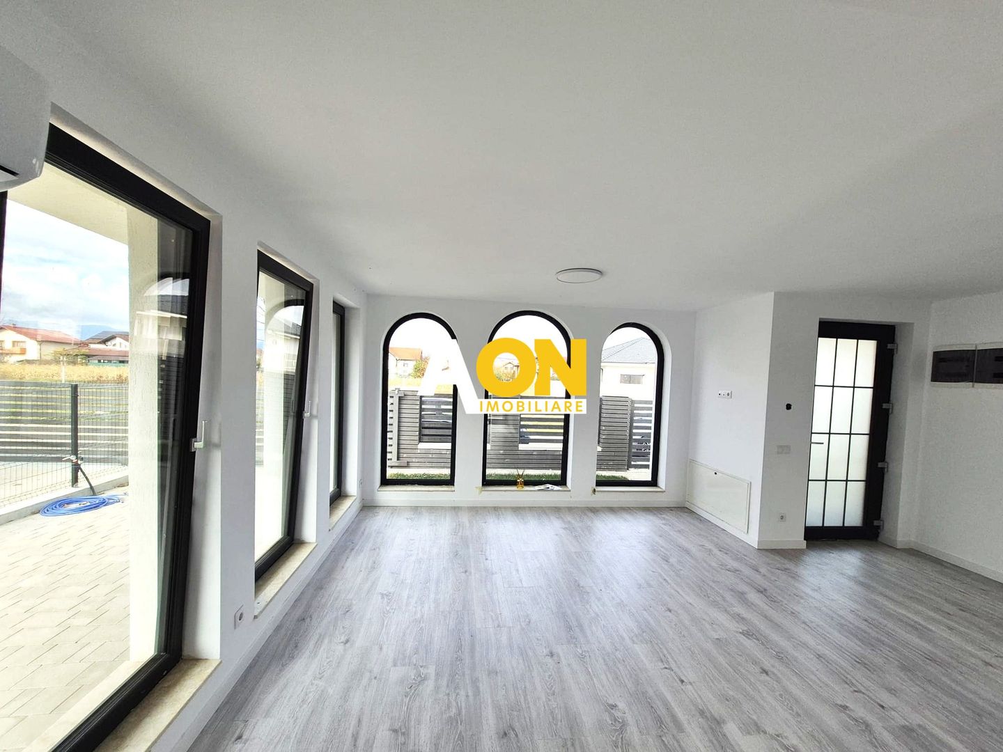 Casa 3 Camere, Teren 353 mp, Toate Utilitatile, Zona Micesti - Poză 4