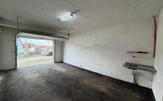 Apartament spațios cu 4 camere cu garaj - zona Ștrand - Poză 17