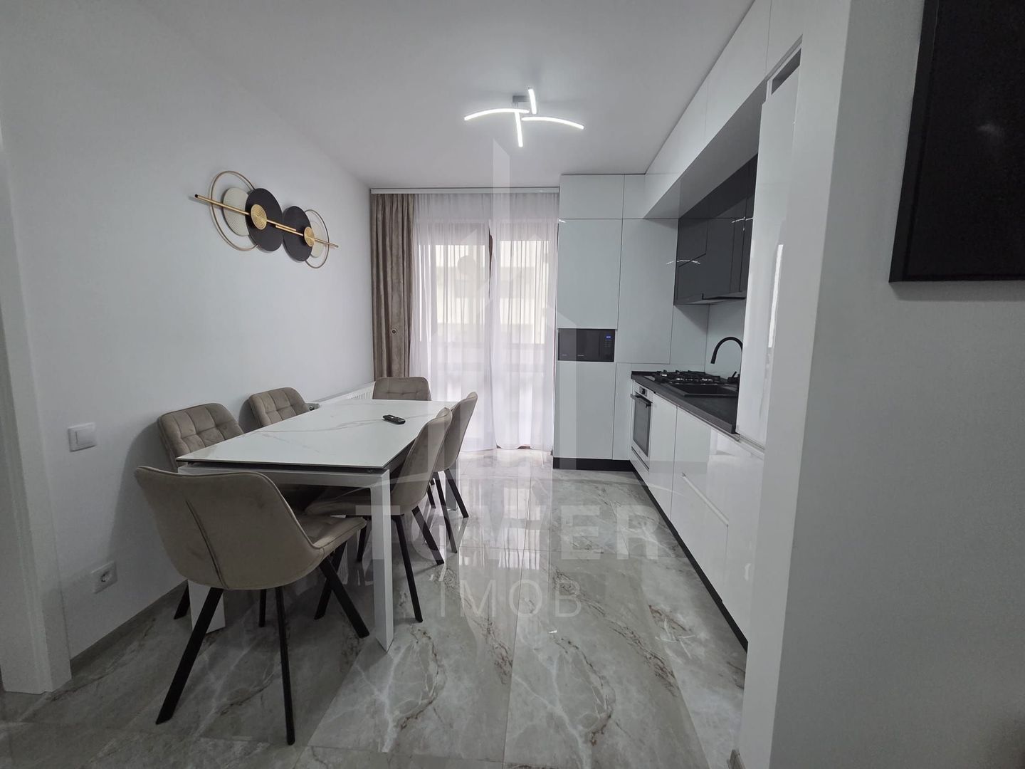 Apartament 3 camere de închiriat Doamna Stanca - Poză 5