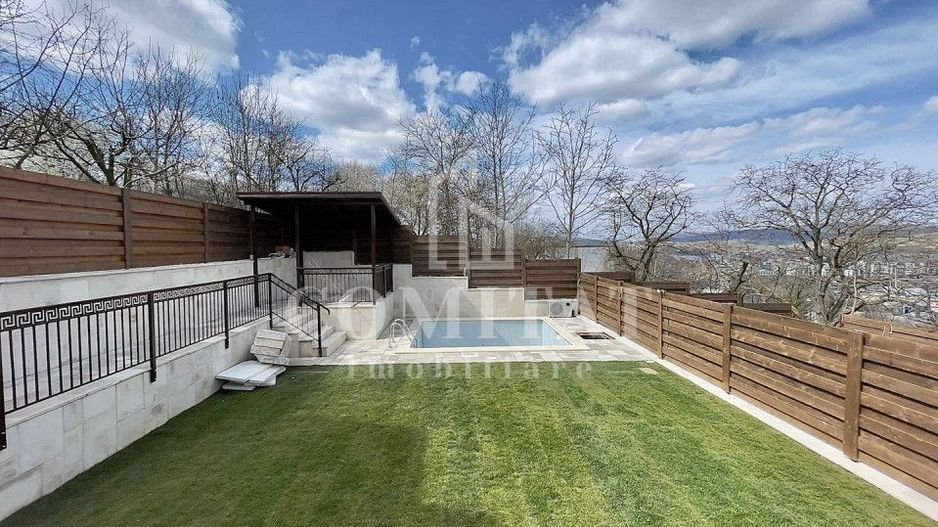 Casă ultramodernă de închiriat Gruia zona străzii Vânătorului - Poză 23