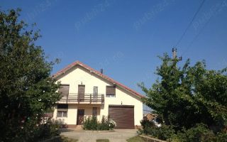 # Casă renovată 2024, panouri solare, teren 2100 mp, Lunca Cetatuii. - Poză 2