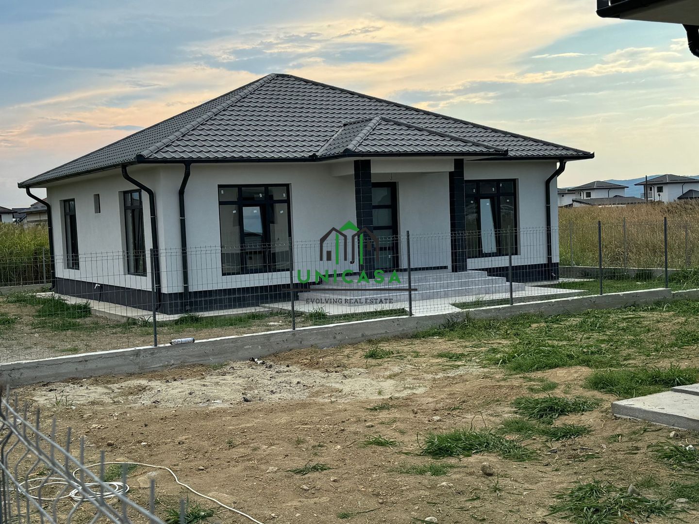 Casa Budesti-3 camere - Poză 9