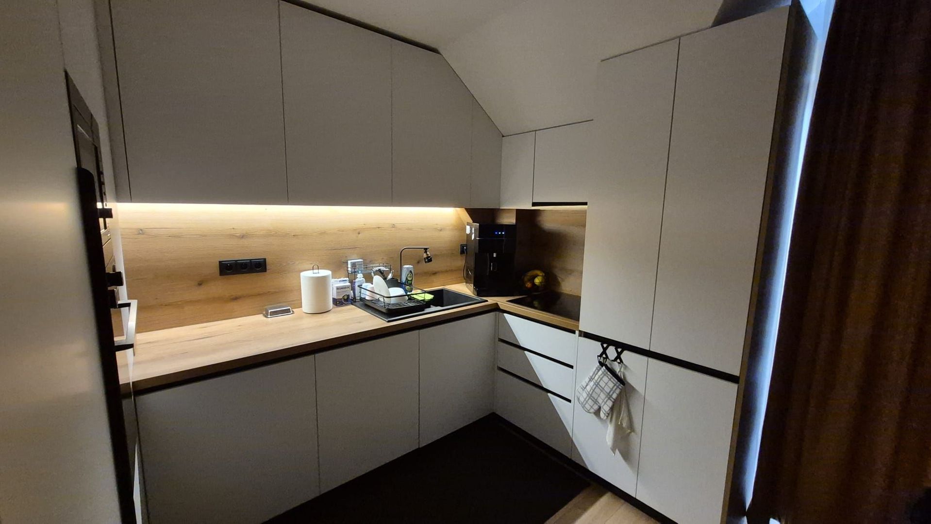 Apartament LA CHEIE,mobilat, 96mp, Sibiu - Poză 9