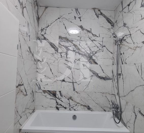 Apartament de vanzare Zona  Eroilor, / Floresti - Poză 3