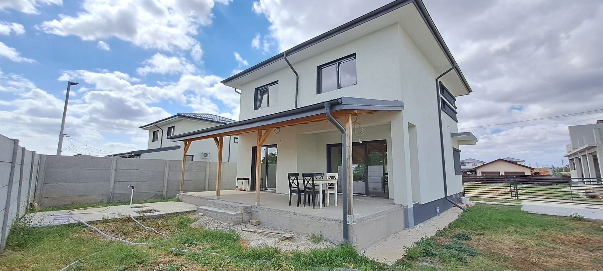 Dragomiresti Deal, Bujorului, P+1Et+Pod, casa finalizata, mutare rapid - Poză 2