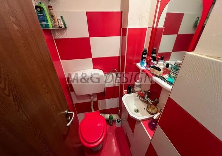 Apartament 3 camere Soarelui etaj 2 cu centrala - Poză 7
