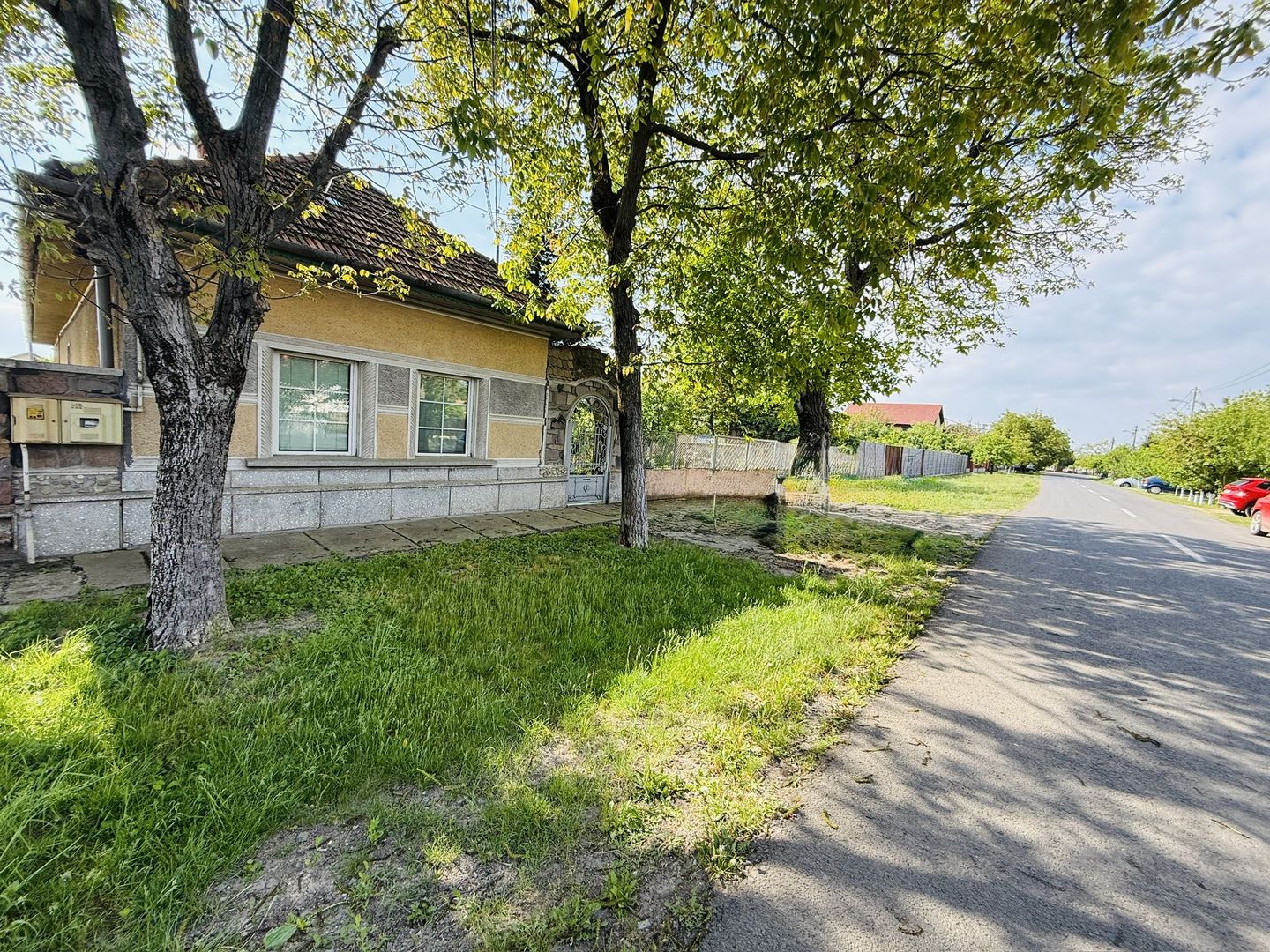 Ciarda Roșie / Buziașului | Front 27 ml | Teren 1464 mp | Utilități - Poză 2