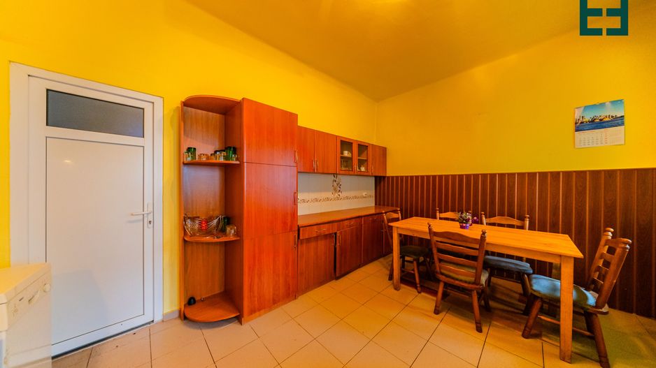 Casă cu 4 camere și 1044 mp Teren - Aradul Nou - Arad - Poză 11