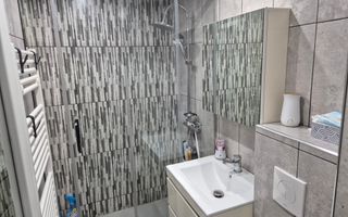 Ap. 2 camere, M5, etaj 3, bl.25, NOU, mobilat, SCHIMB cu CASA/TEREN! - Poză 6