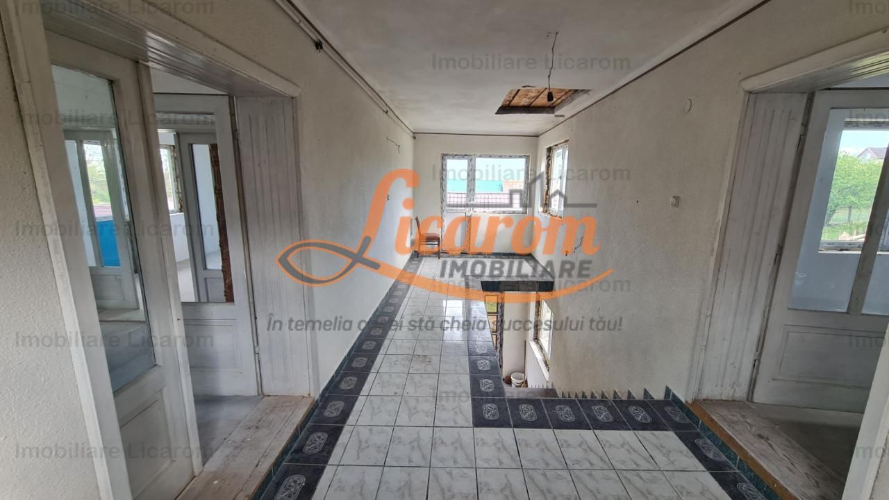 Vila P+E+Pod in Codlea zona cu aer curat,teren 1050 mp - Poză 3