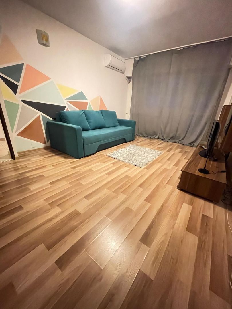 Închiriez garsonieră modernă, Nerva Traian, mobilată și utilată - Poză 1