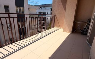 Apartament cu 3 camere de vânzare în Bucuresti - Poză 10