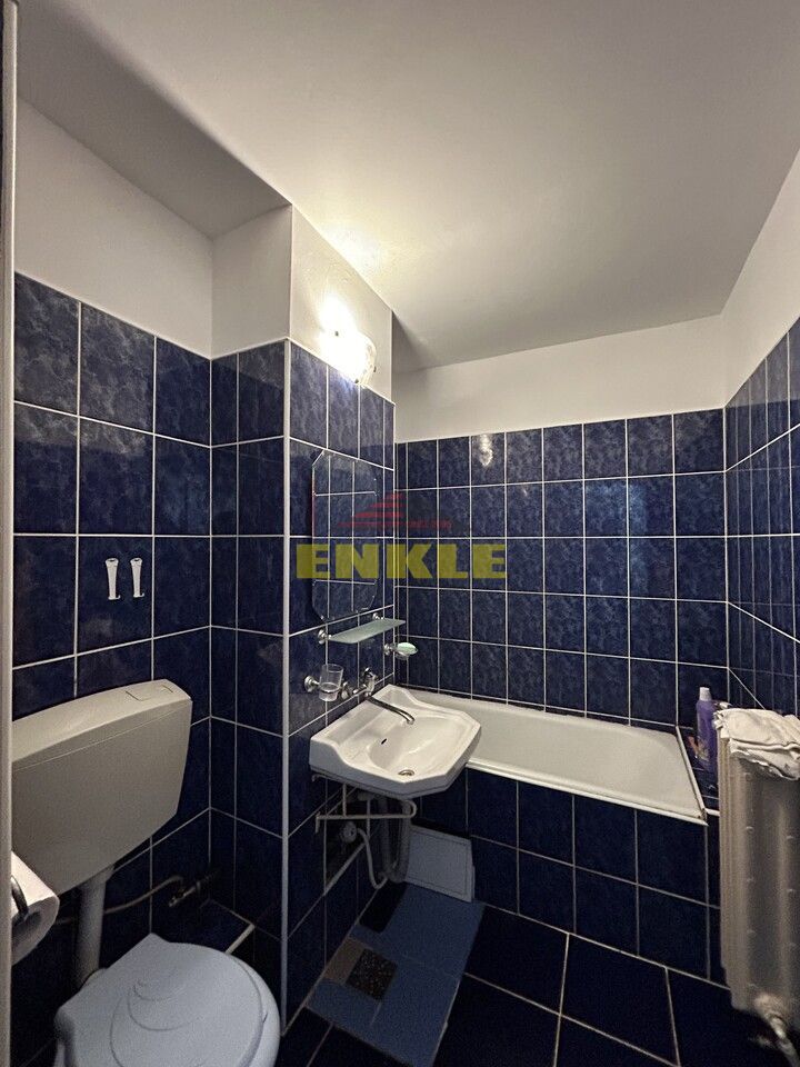 De inchiriat apartament 2 camere, zona Capat 1. Pret 250€ - Poză 6