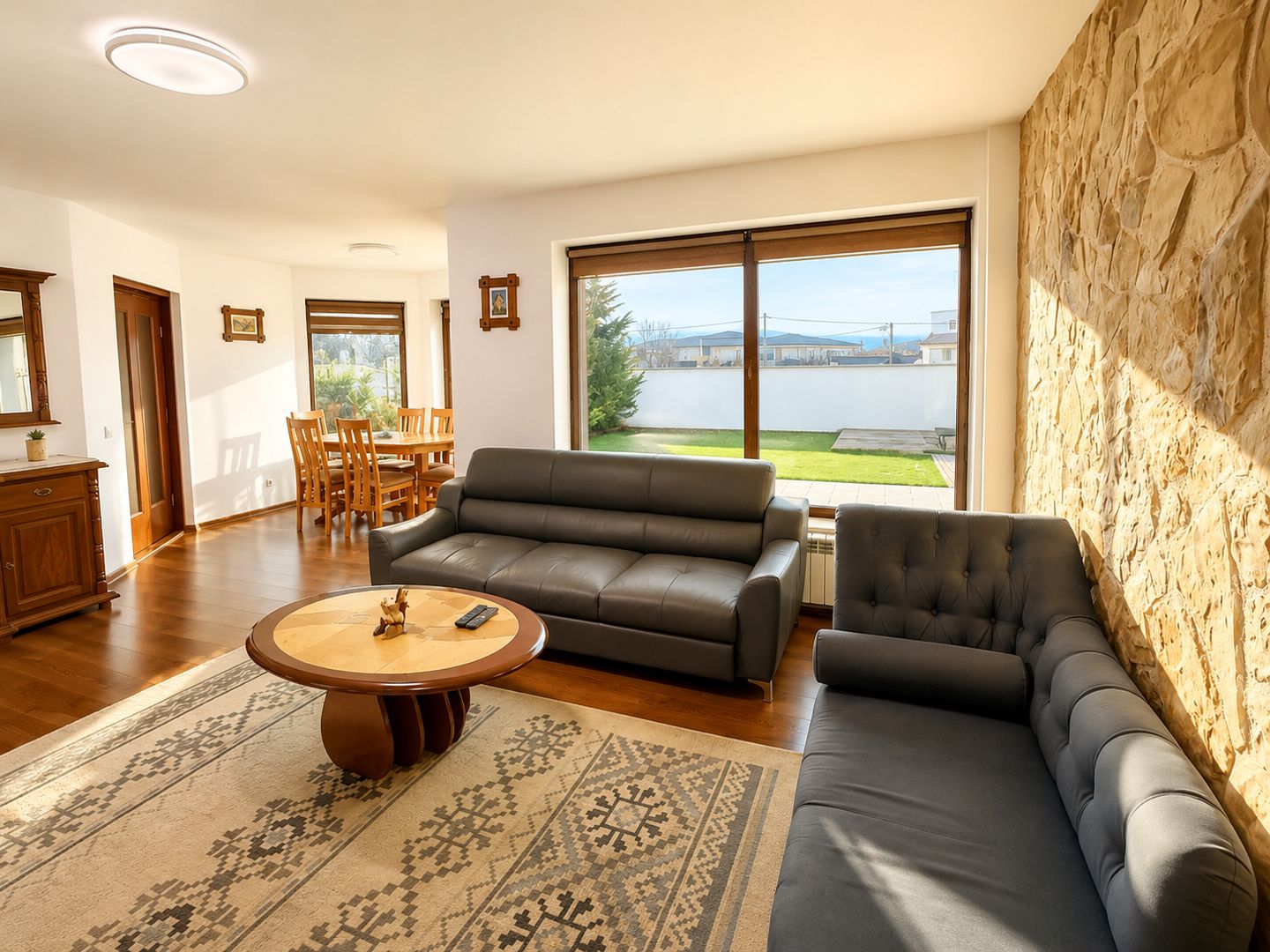 Casa / Vila cu 7 camere de vanzare in Ovidiu Sud Constanta - Poză 5