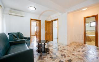 Pensiune/Aparthotel in Faleza Nord, 11 camere, Investitie cu potential - Poză 17