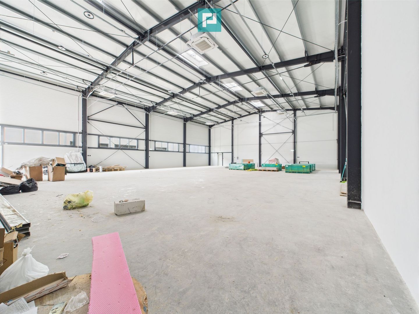 Hală Modernă, în zona Aeroport – 949 mp Utili - Poză 2