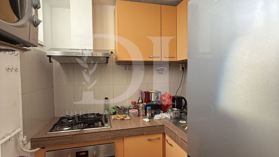 Apartament la cheie / etaj intermediar / Zona Eroilor - Poză 3