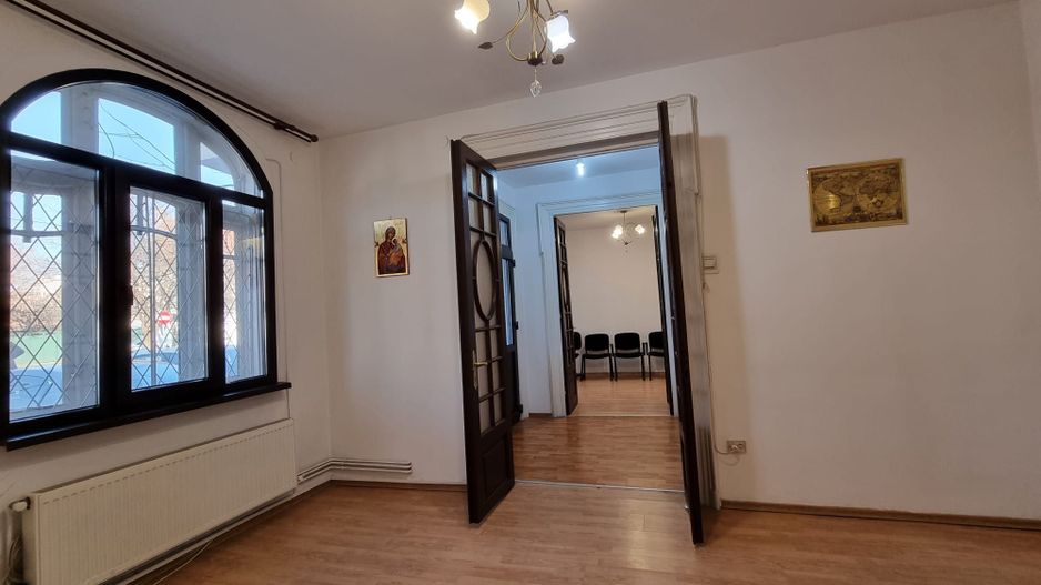 Vila individuala S+P+E+M zona Piata Muncii - Poză 6