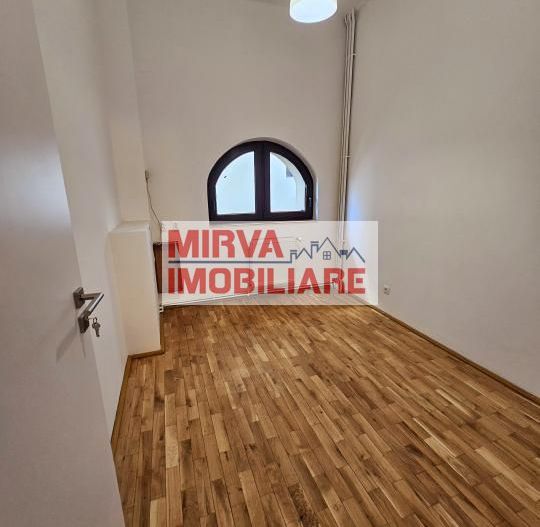 🏢 Spațiu de birouri modern – 5 camere, 3 băi – Zona Centrală, Ploieșt - Poză 47