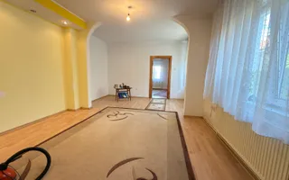 Casă cu 4 camere, 3 băi și curte | Vatra Luminoasă – Iancului - Poză 11