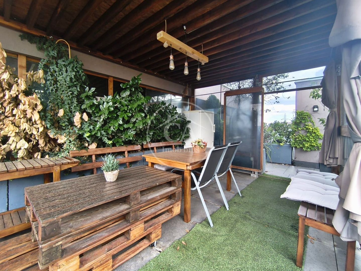 Apartament cu 2 camere si terasa de vanzare in West Residence, Oradea - Poză 14