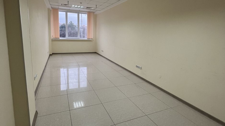Spre chirie spații industriale de tip depozit, producere, birouri. - Poză 5