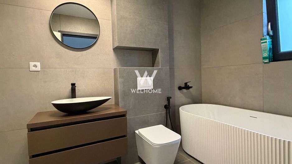 Apartament la Vila, 4 camere si gradina privata - Poză 7