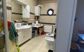 Spatiu De Birouri | 107 Mp | 4 Camere | Parcare  | Zona Piata Cipariu - Poză 7
