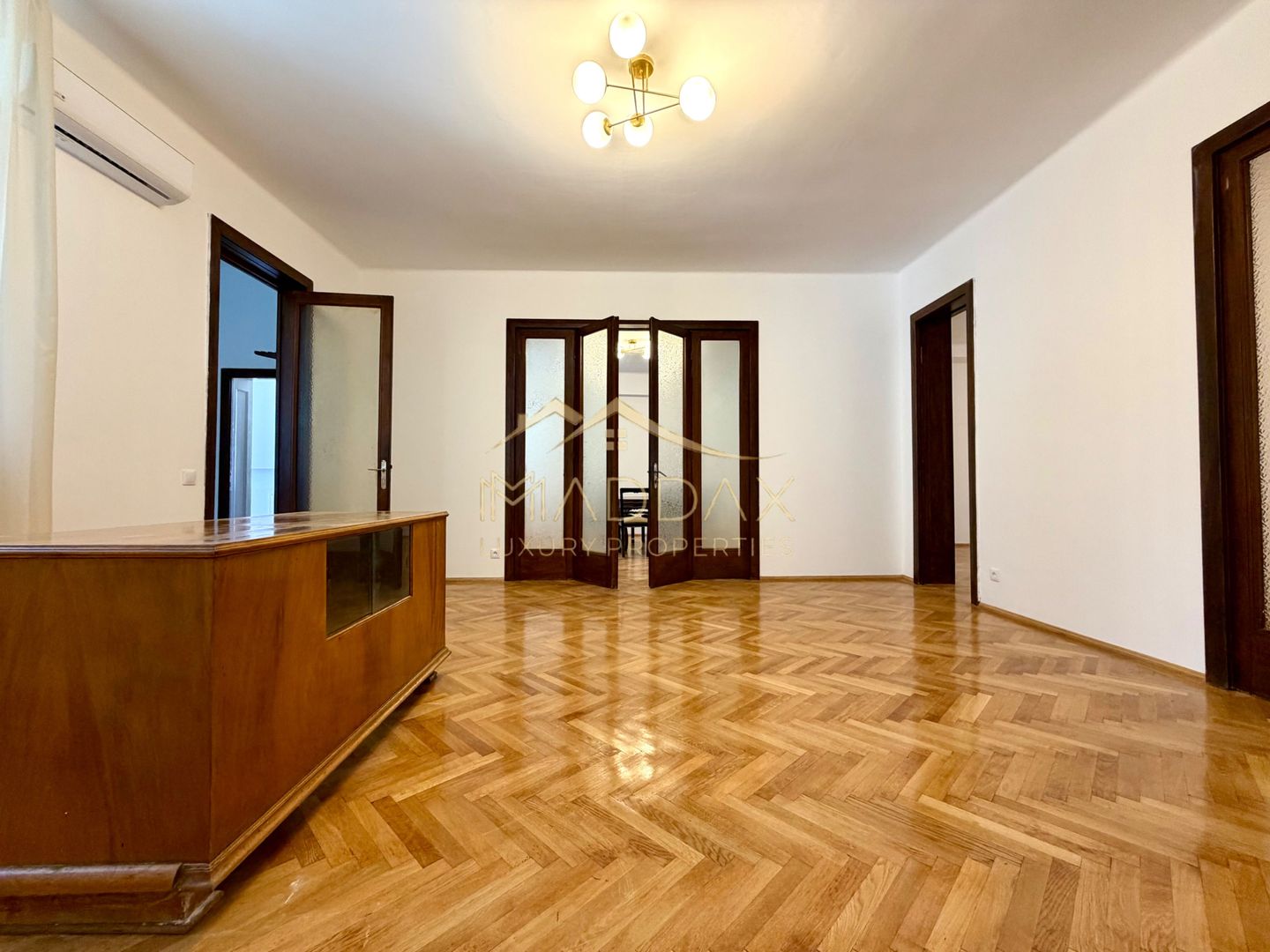 Birou cu 5 camere Unic *160mp* // Zona Eminescu- Polona - Poză 3