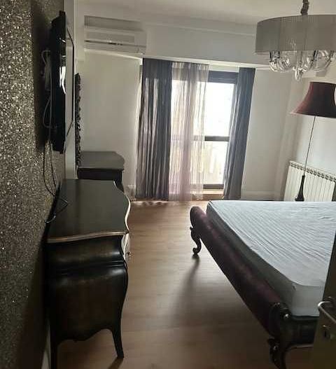 4 camere spațios Bd. Unirii, lângă Casa Poporului, complet utilat - Poză 7