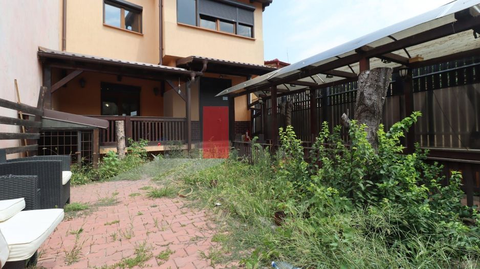 Vila "VARDA" , 200 MP utili, teren 160 mp - Poză 25