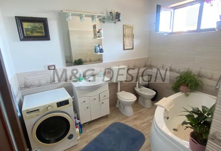 Casa cocheta  Mosnita Veche - Poză 26