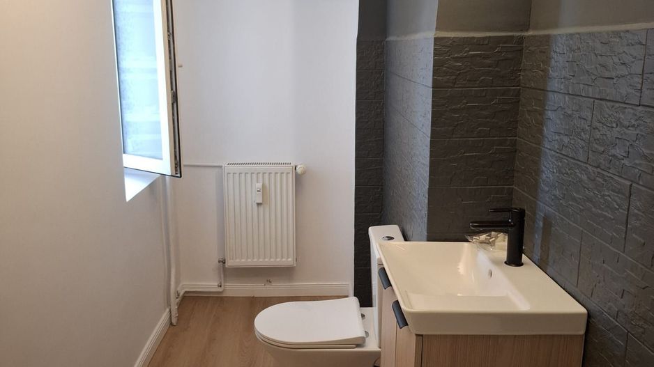Piața Victoriei, 3 cam. decom, pet friendly, nemobilat, ideal firmă - Poză 3