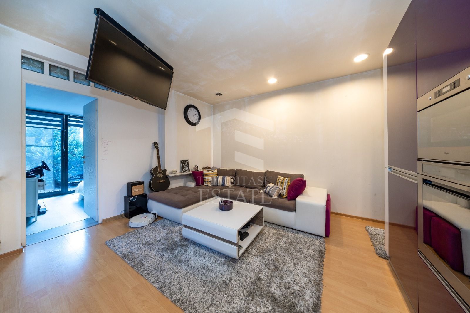 Sânpetru-Apartament cu 3 camere+terasa 20 mp - Poză 1