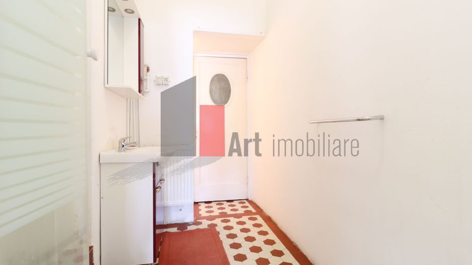 Apartamentul "DEKORA", bloc Art Deco, interior compartimentat de exceptie - Poză 17