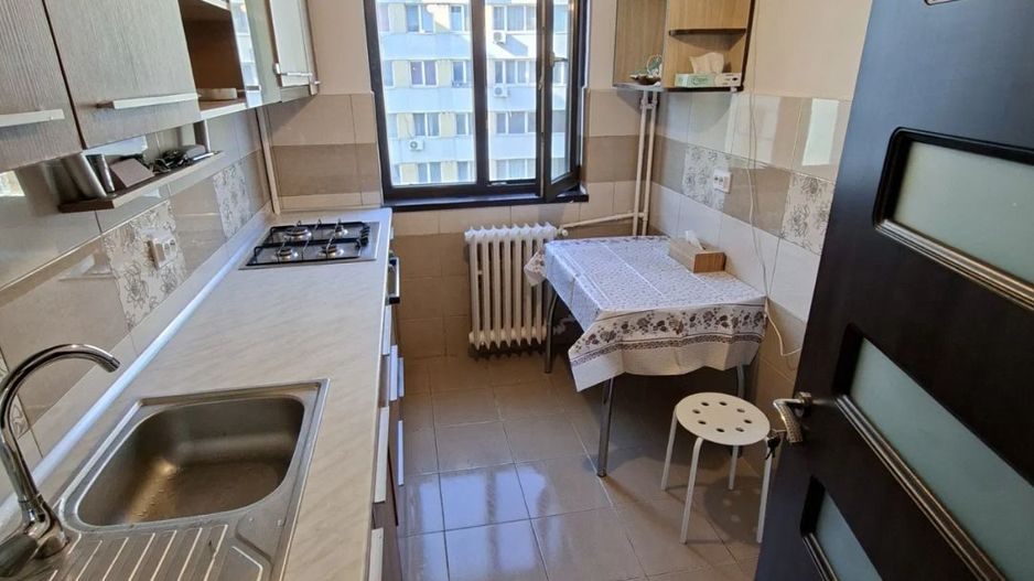 AP. 3 CAMERE- OBOR, BUCATARIE INCHISA, BLOC REABILITAT, MODERN - Poză 3