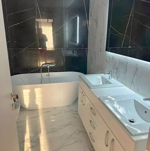 For Rent | 4-Room Apartment I 141 sqm | Iancu Nicolae I Storage Box - Poză 9