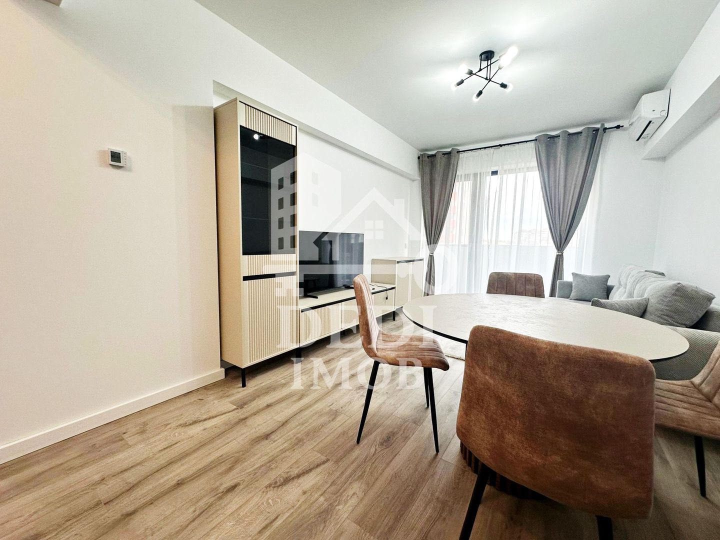 Apartament 3 camere de inchiriat Prima Urabana 3, Oradea - Poză 2