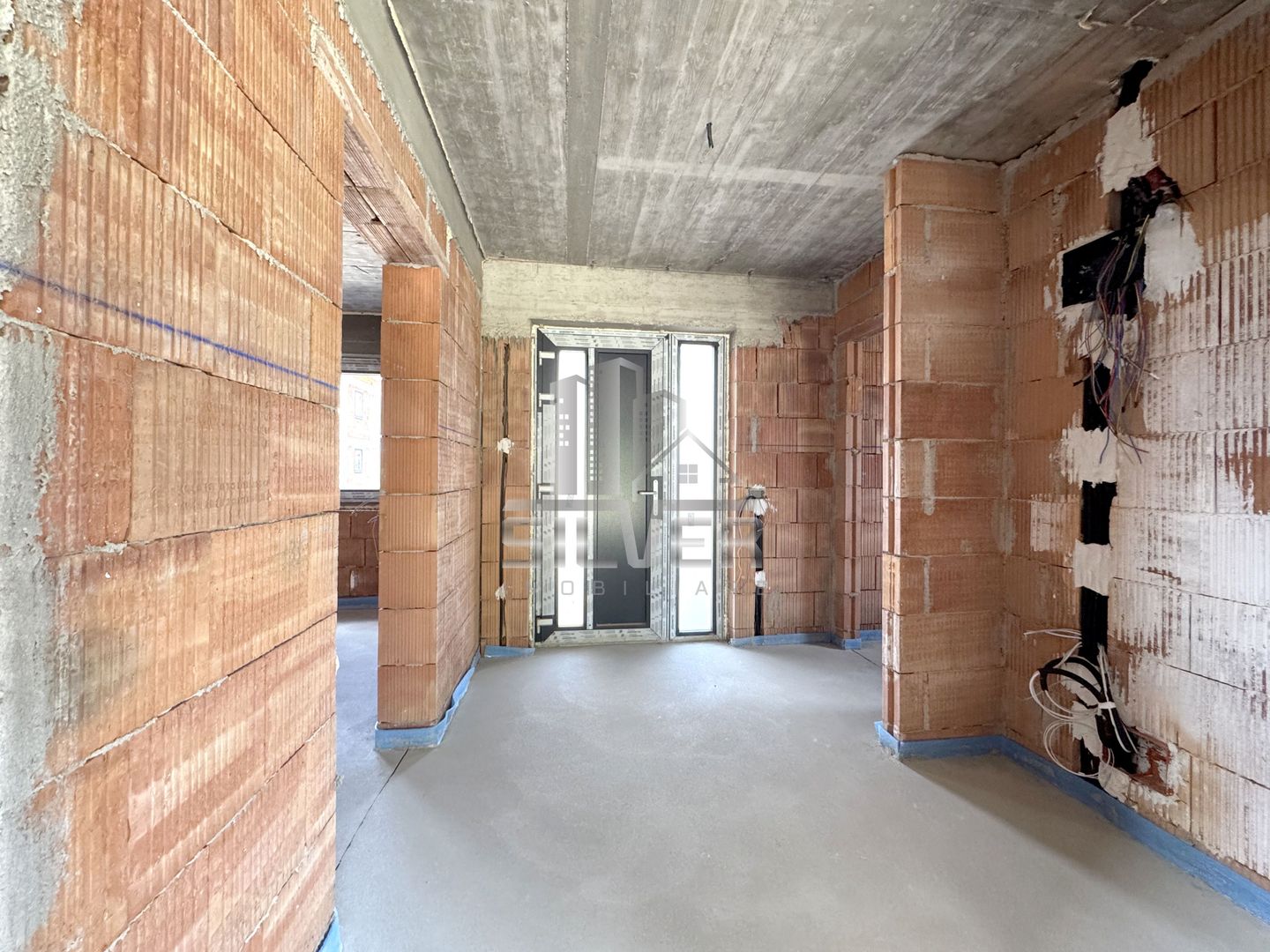 Casa in curs de construire/Teren 450 mp/VANZARE PF. - Poză 6