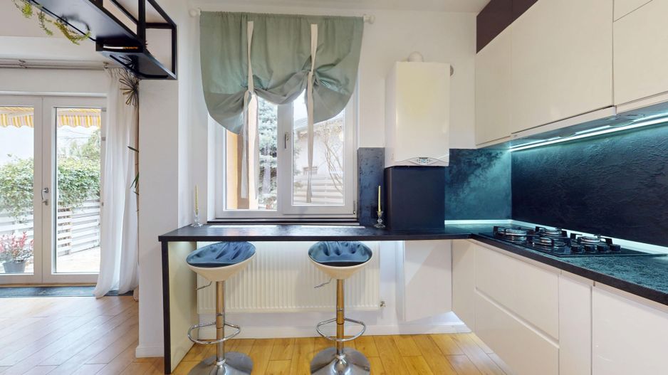 Popesti-Leordeni central vila individuala 130m utili curte 200 mp - Poză 5