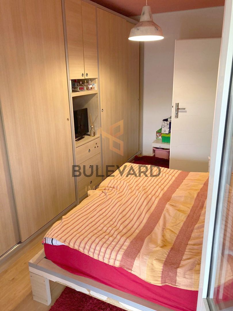 Apartament cu 3 camere+curte de 150 mp+2 parcari! - Poză 5
