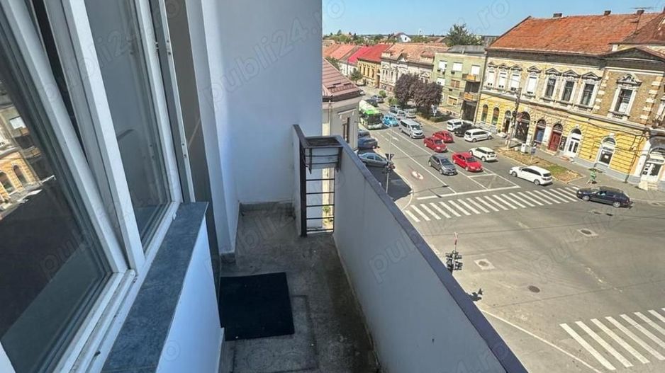 Ag BRASADAS vinde apt. 2 cam ULTRACENTRAL etaj 4/4. - Poză 10