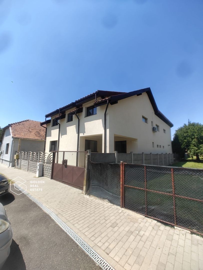 Vila 8 camere, Ghiroda, COMISION 0%, ideala familie numeroasa - Poză 2